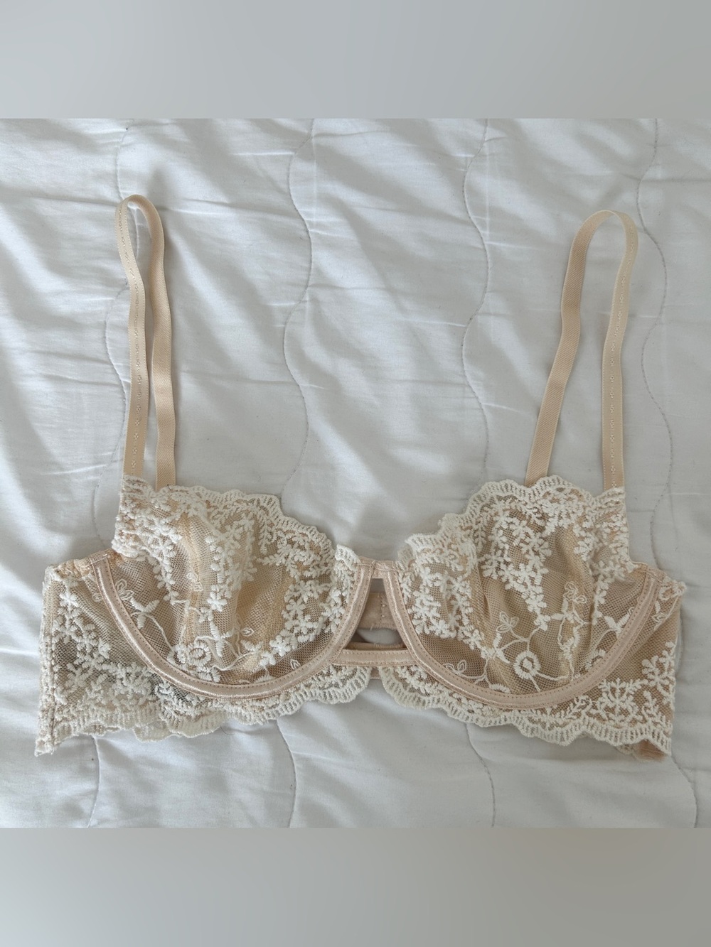 Free People Sheer Lace Underwire Bra in Nude/Cream